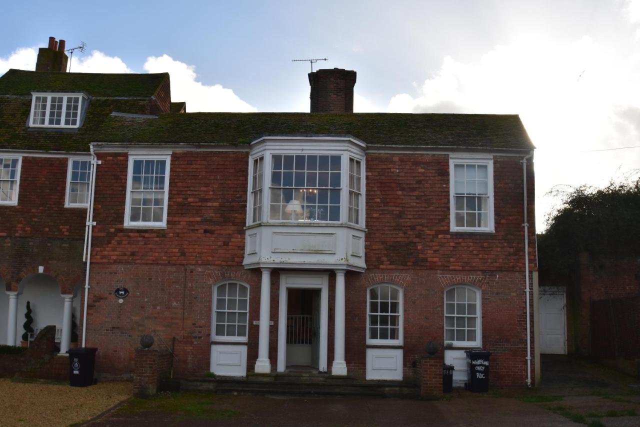 Whitefriars, Rye - Central Location With Parking For 3 Cars - Large Family Home Extérieur photo