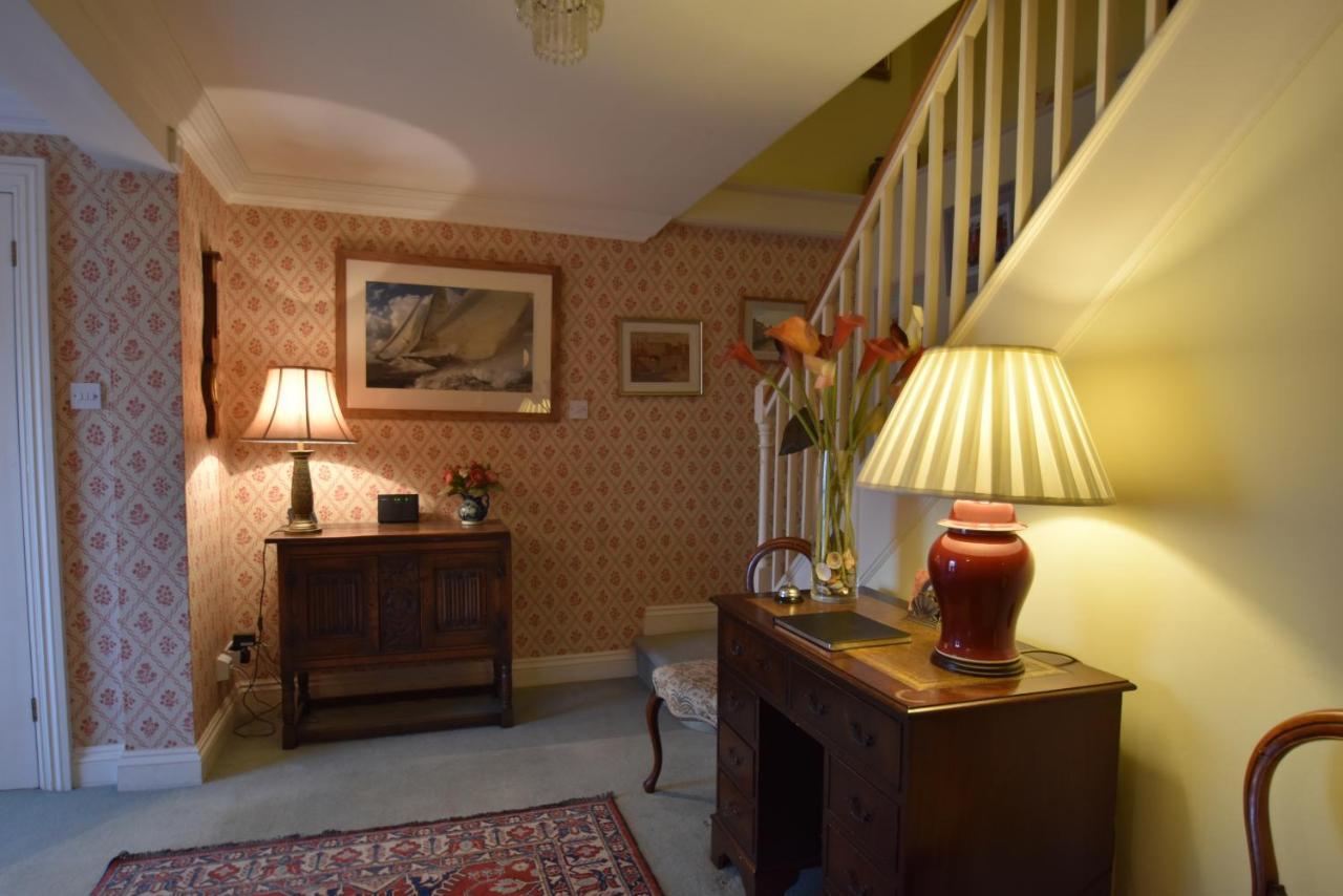 Whitefriars, Rye - Central Location With Parking For 3 Cars - Large Family Home Extérieur photo