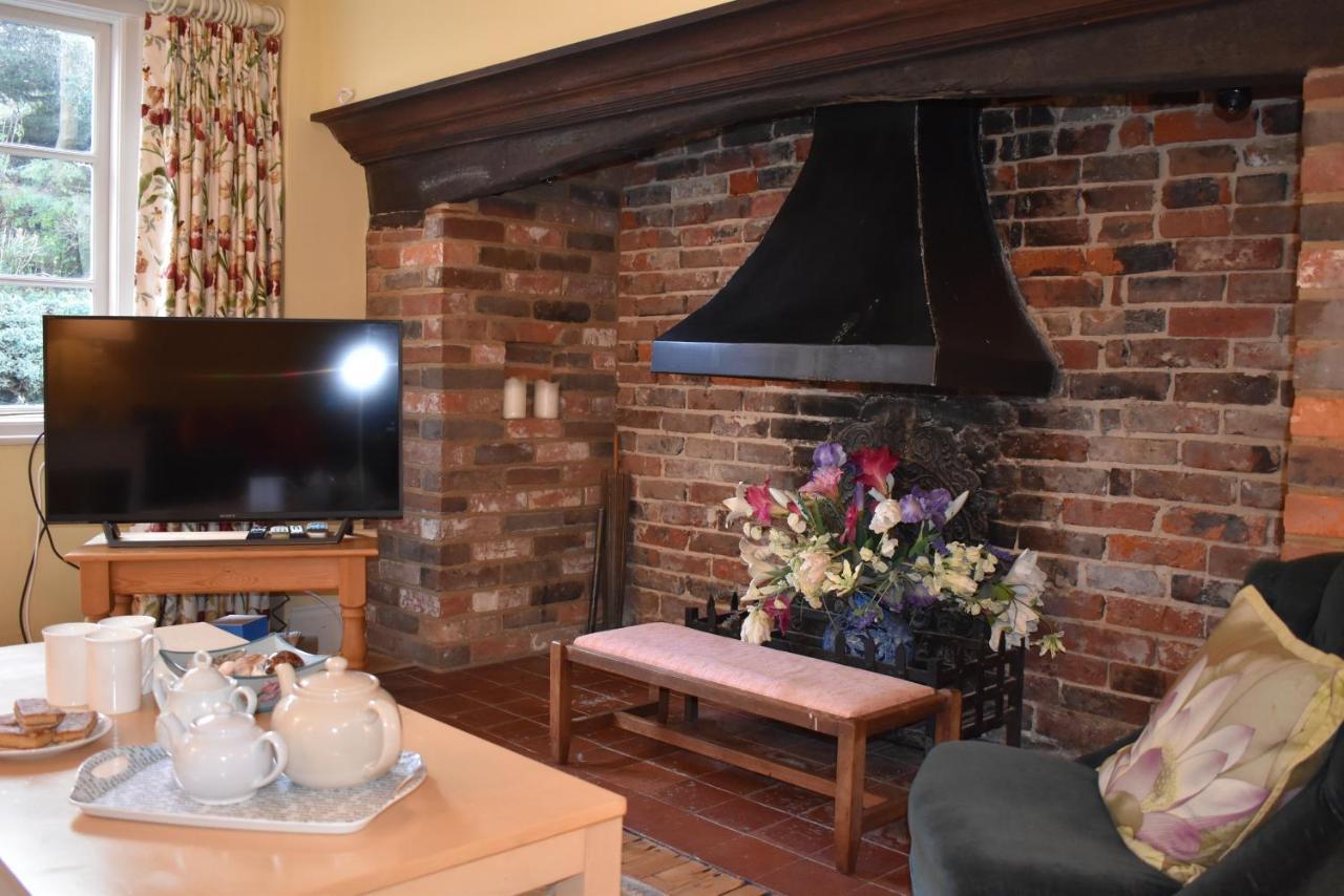 Whitefriars, Rye - Central Location With Parking For 3 Cars - Large Family Home Extérieur photo